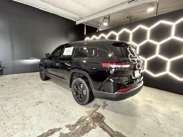 new 2025 Jeep Grand Cherokee L car, priced at $51,982