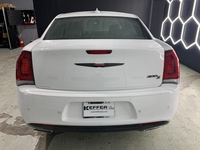 used 2023 Chrysler 300 car, priced at $28,900