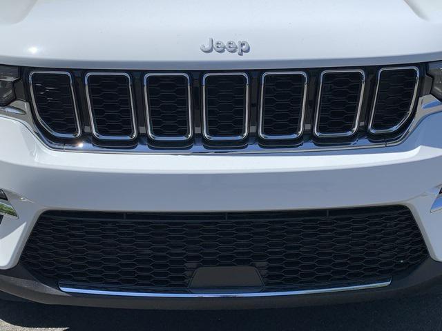 new 2025 Jeep Grand Cherokee car, priced at $46,966