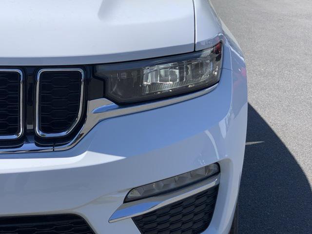 new 2025 Jeep Grand Cherokee car, priced at $46,966