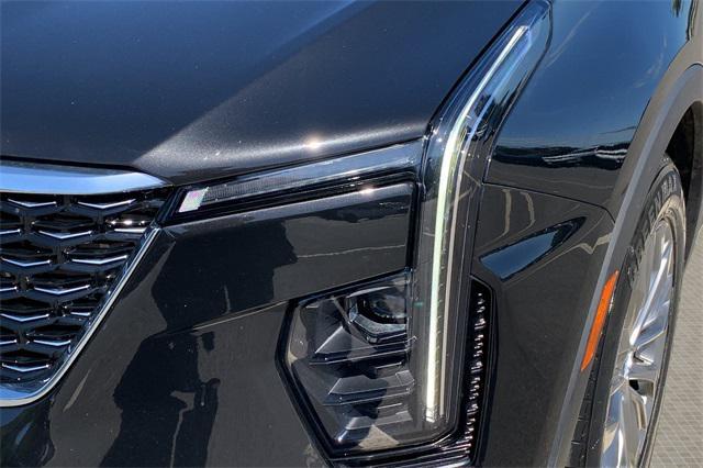 used 2024 Cadillac XT4 car, priced at $30,099