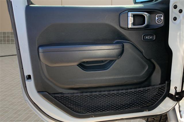 used 2021 Jeep Gladiator car, priced at $27,791