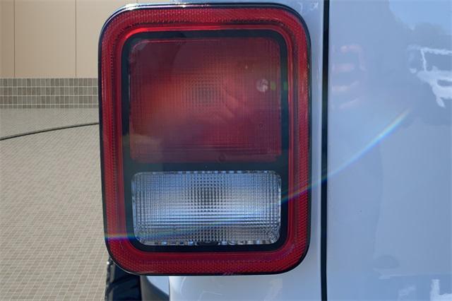 used 2021 Jeep Gladiator car, priced at $27,791