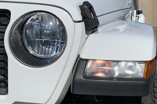 used 2021 Jeep Gladiator car, priced at $27,791