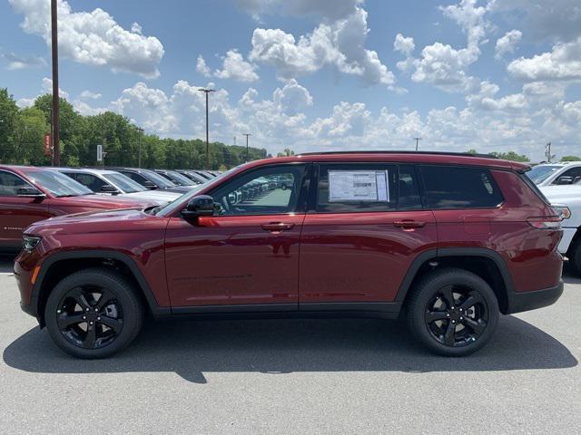 new 2024 Jeep Grand Cherokee L car, priced at $42,905