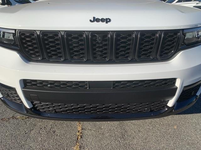 new 2025 Jeep Grand Cherokee L car, priced at $52,721