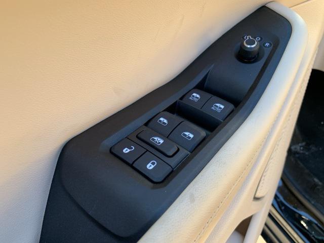 new 2025 Jeep Grand Cherokee car, priced at $47,148