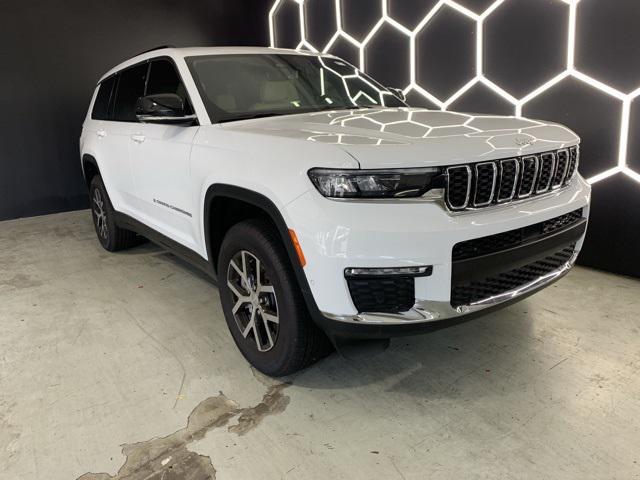 new 2025 Jeep Grand Cherokee L car, priced at $45,412