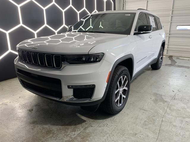 new 2025 Jeep Grand Cherokee L car, priced at $45,412