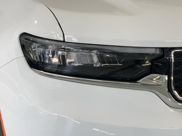 new 2025 Jeep Grand Cherokee L car, priced at $45,412