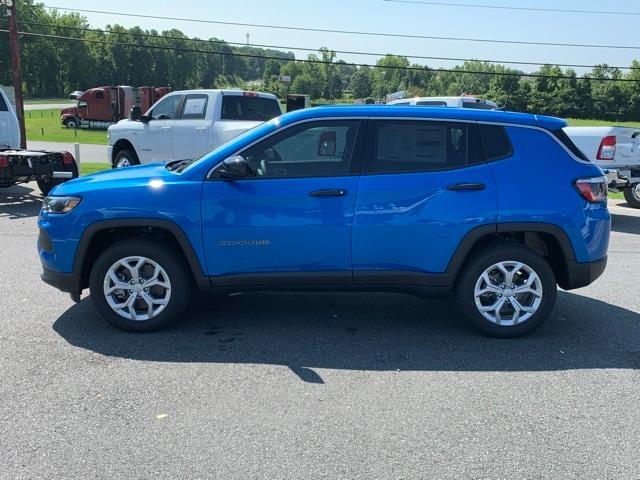 new 2024 Jeep Compass car, priced at $26,090