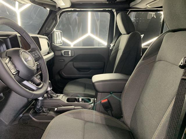 new 2025 Jeep Wrangler car, priced at $45,986
