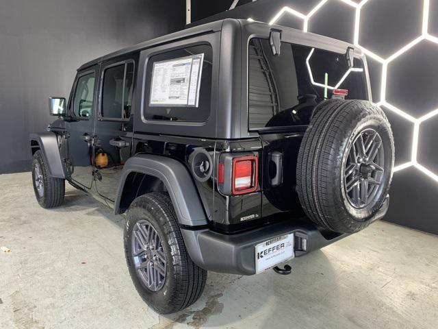 new 2025 Jeep Wrangler car, priced at $45,986