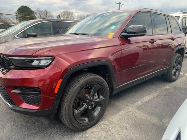 used 2024 Jeep Grand Cherokee car, priced at $38,000