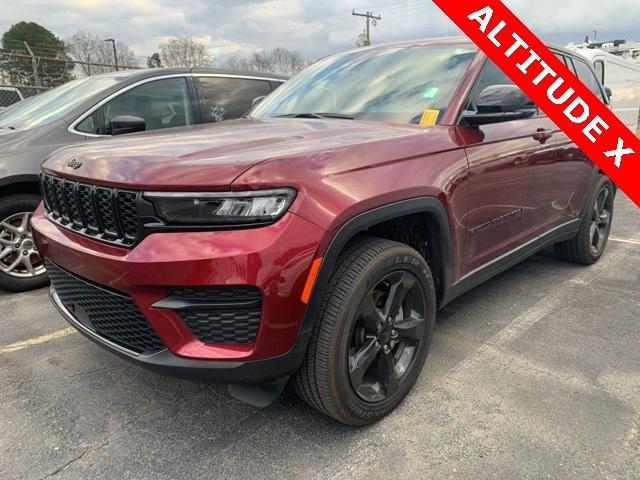 used 2024 Jeep Grand Cherokee car, priced at $38,000