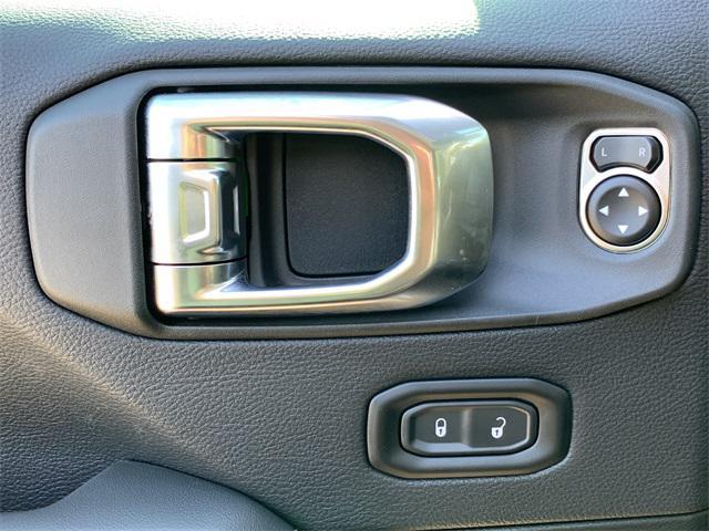 new 2026 Jeep Wrangler car, priced at $51,835