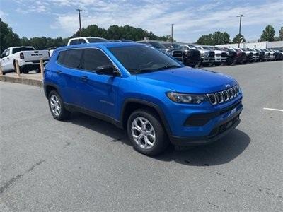 new 2024 Jeep Compass car, priced at $26,090