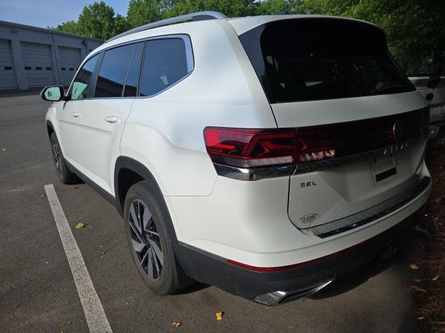 used 2024 Volkswagen Atlas car, priced at $40,000