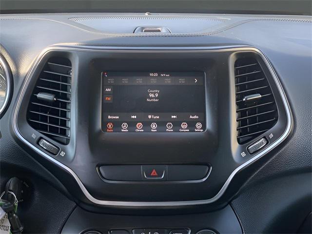 used 2020 Jeep Cherokee car, priced at $18,991