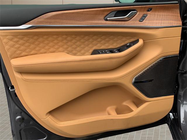 new 2025 Jeep Grand Cherokee L car, priced at $65,655