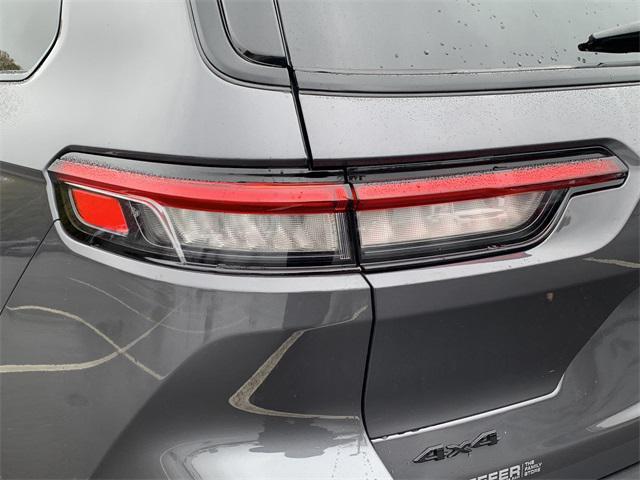 new 2025 Jeep Grand Cherokee L car, priced at $65,655