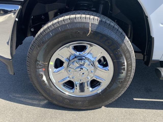 new 2025 Ram 2500 car, priced at $54,574