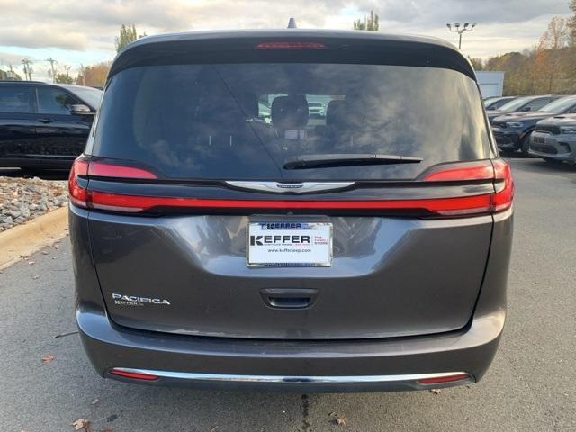 used 2022 Chrysler Pacifica car, priced at $20,987