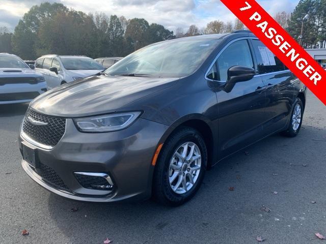 used 2022 Chrysler Pacifica car, priced at $20,987