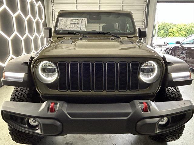 new 2025 Jeep Wrangler car, priced at $49,247