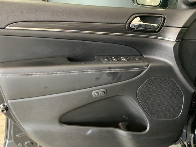 used 2021 Jeep Grand Cherokee car, priced at $32,991