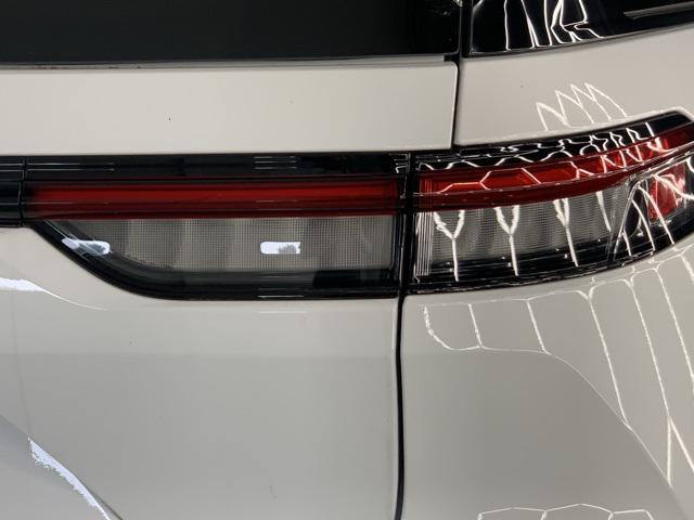 new 2025 Jeep Grand Cherokee car, priced at $47,021