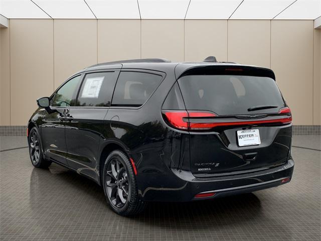 new 2026 Chrysler Pacifica car, priced at $42,110