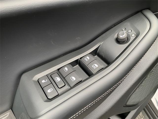new 2025 Jeep Grand Cherokee L car, priced at $41,545