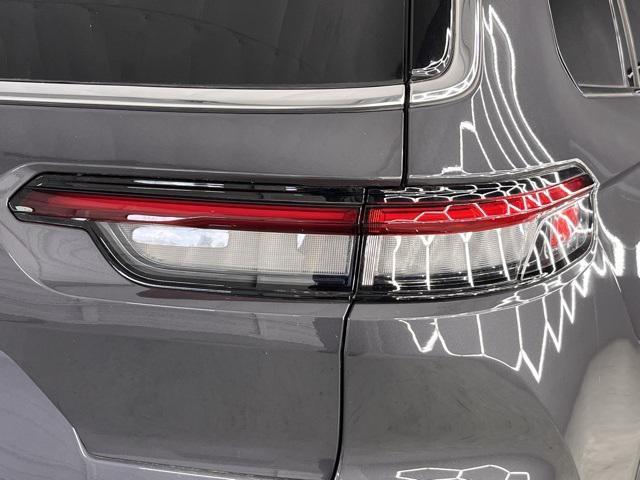 new 2025 Jeep Grand Cherokee L car, priced at $42,474