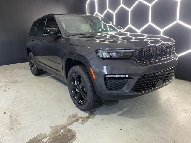 new 2025 Jeep Grand Cherokee car, priced at $49,191