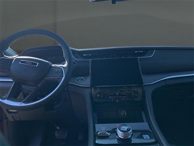 new 2025 Jeep Grand Cherokee L car, priced at $49,433
