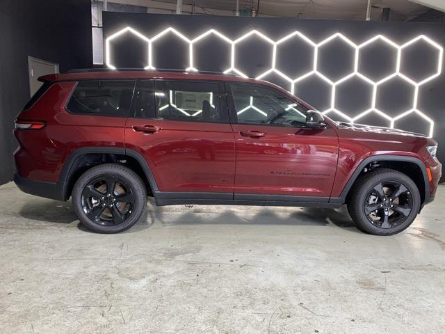 new 2025 Jeep Grand Cherokee L car, priced at $50,082