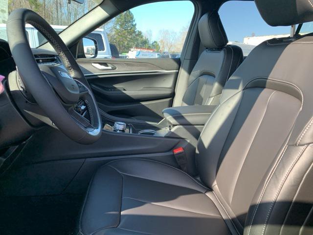 new 2025 Jeep Grand Cherokee L car, priced at $50,049