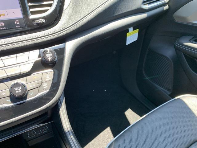 new 2024 Chrysler Pacifica car, priced at $49,697