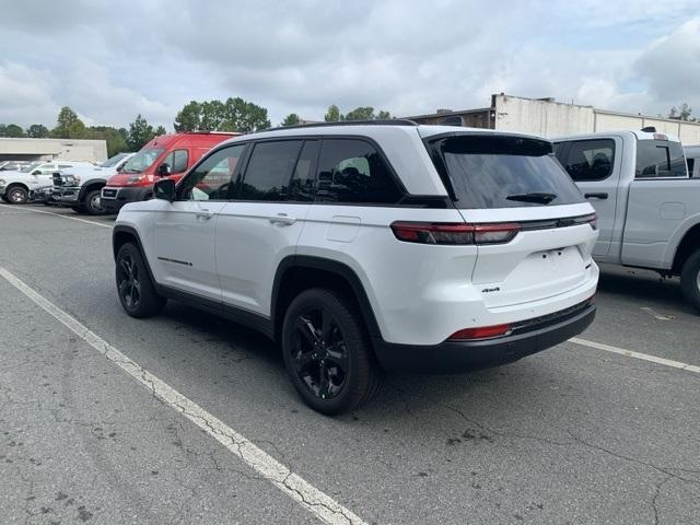 new 2025 Jeep Grand Cherokee car, priced at $50,360