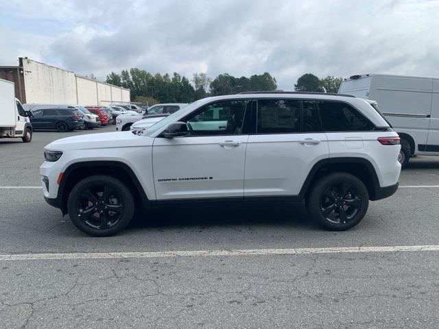 new 2025 Jeep Grand Cherokee car, priced at $50,360