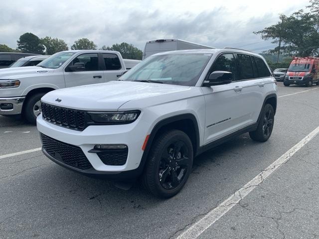 new 2025 Jeep Grand Cherokee car, priced at $50,360