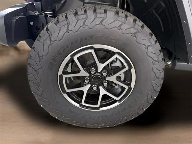 new 2025 Jeep Wrangler car, priced at $54,895