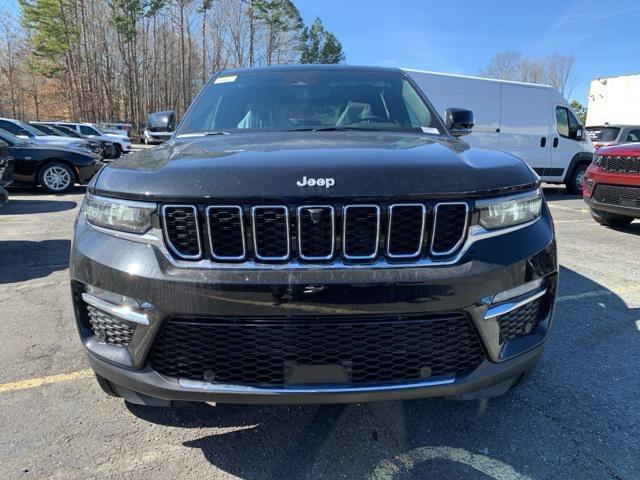 new 2025 Jeep Grand Cherokee car, priced at $49,563