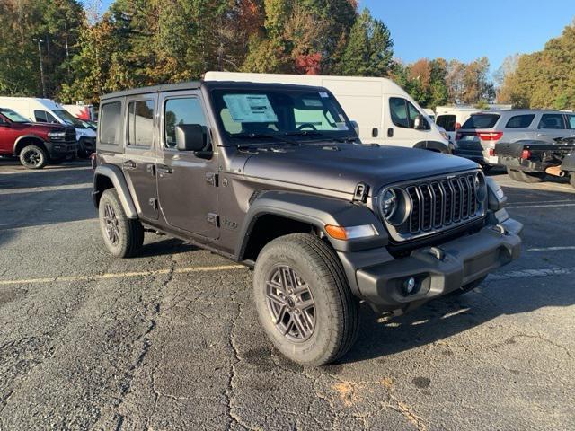 new 2025 Jeep Wrangler car, priced at $47,923