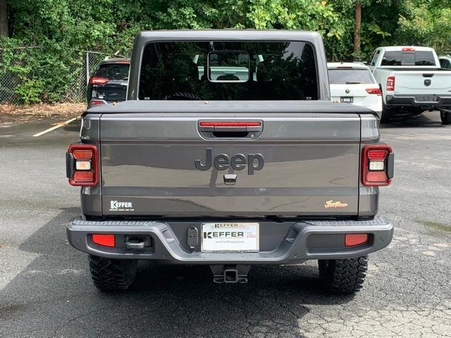 new 2024 Jeep Gladiator car, priced at $49,158