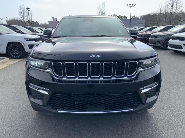 new 2025 Jeep Grand Cherokee car, priced at $47,984
