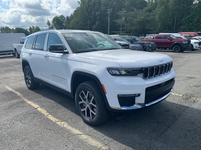 new 2025 Jeep Grand Cherokee car, priced at $36,488