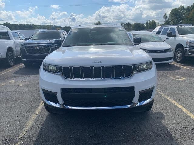 new 2025 Jeep Grand Cherokee car, priced at $36,488