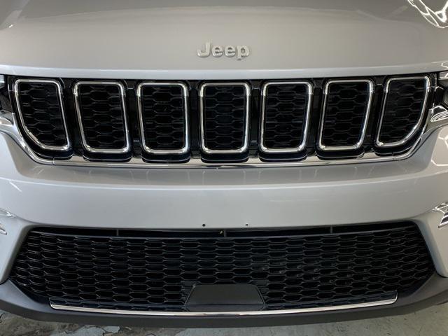 new 2025 Jeep Grand Cherokee car, priced at $47,295